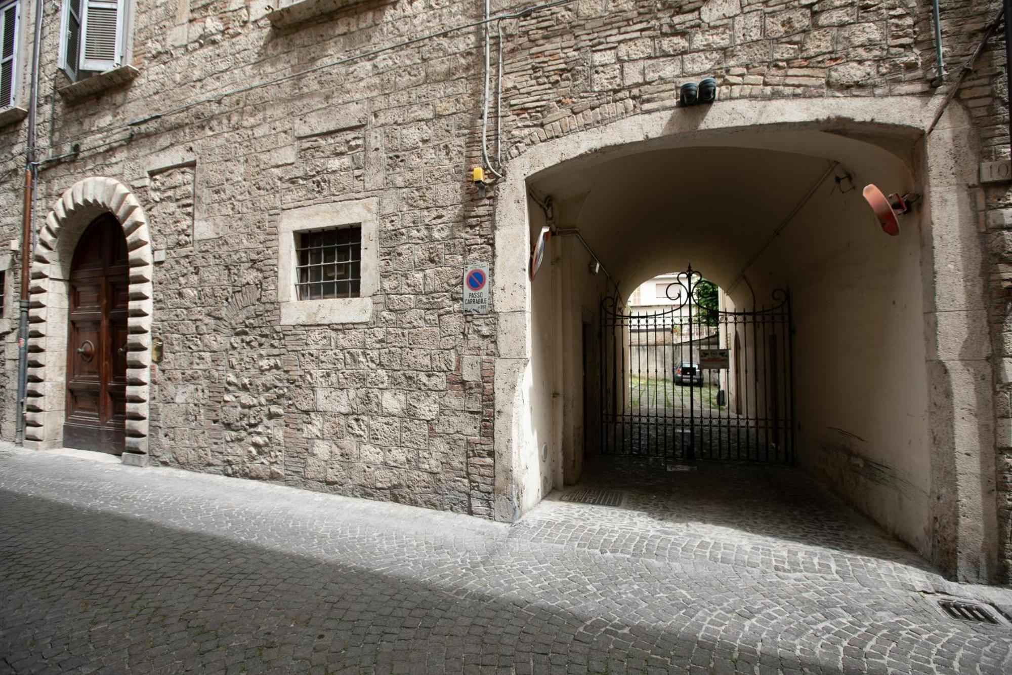 Apartamento Casa In Centro Ascoli Piceno Exterior foto